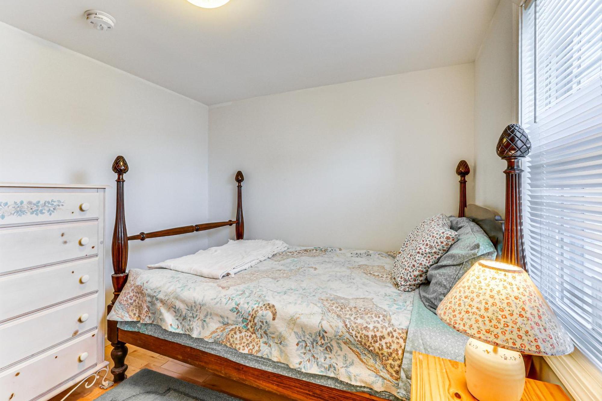 Charming Old Lyme Cottage, Steps To Private Beach! Экстерьер фото
