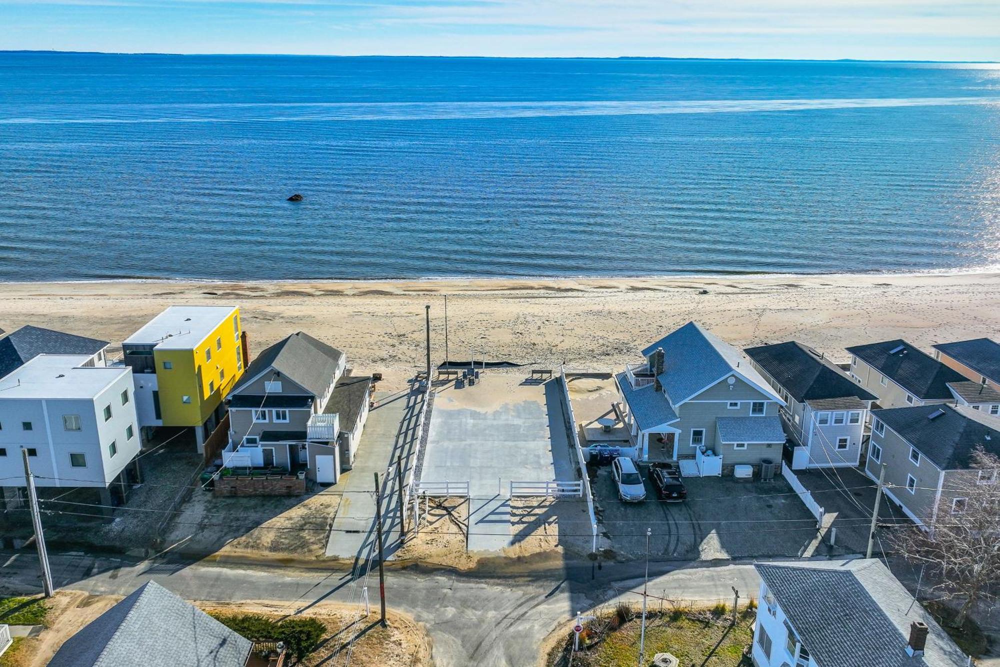 Charming Old Lyme Cottage, Steps To Private Beach! Экстерьер фото